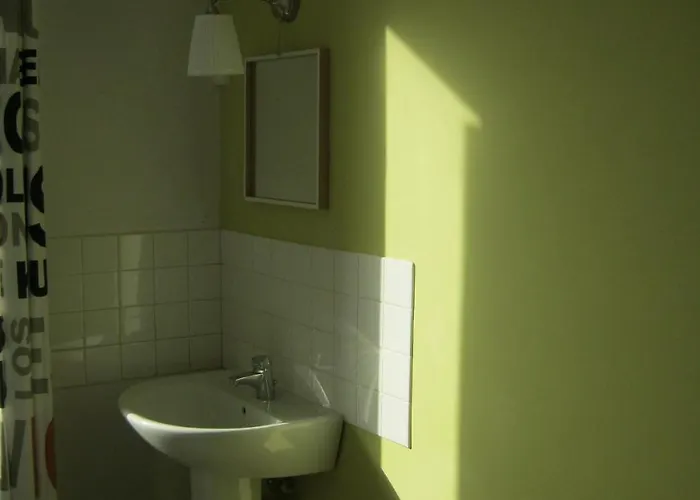 펜션 La Mouette 아로만체스레방